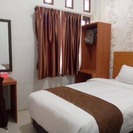 Hotel Belangi Syariah Taakengon Mitra Reddoorz Takengon Luaran gambar